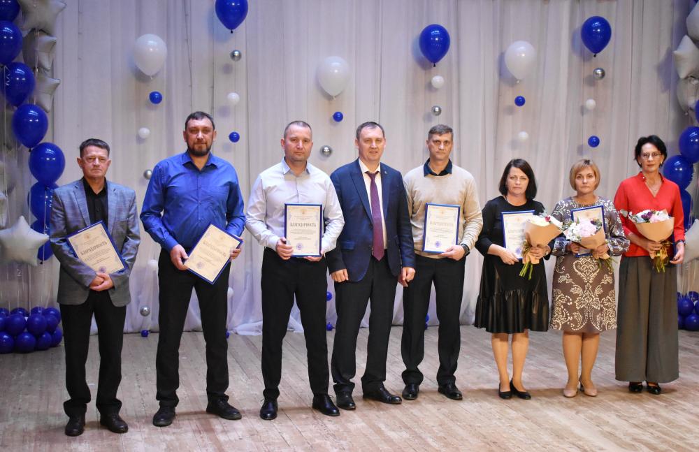 Награды – лучшим магниевикам